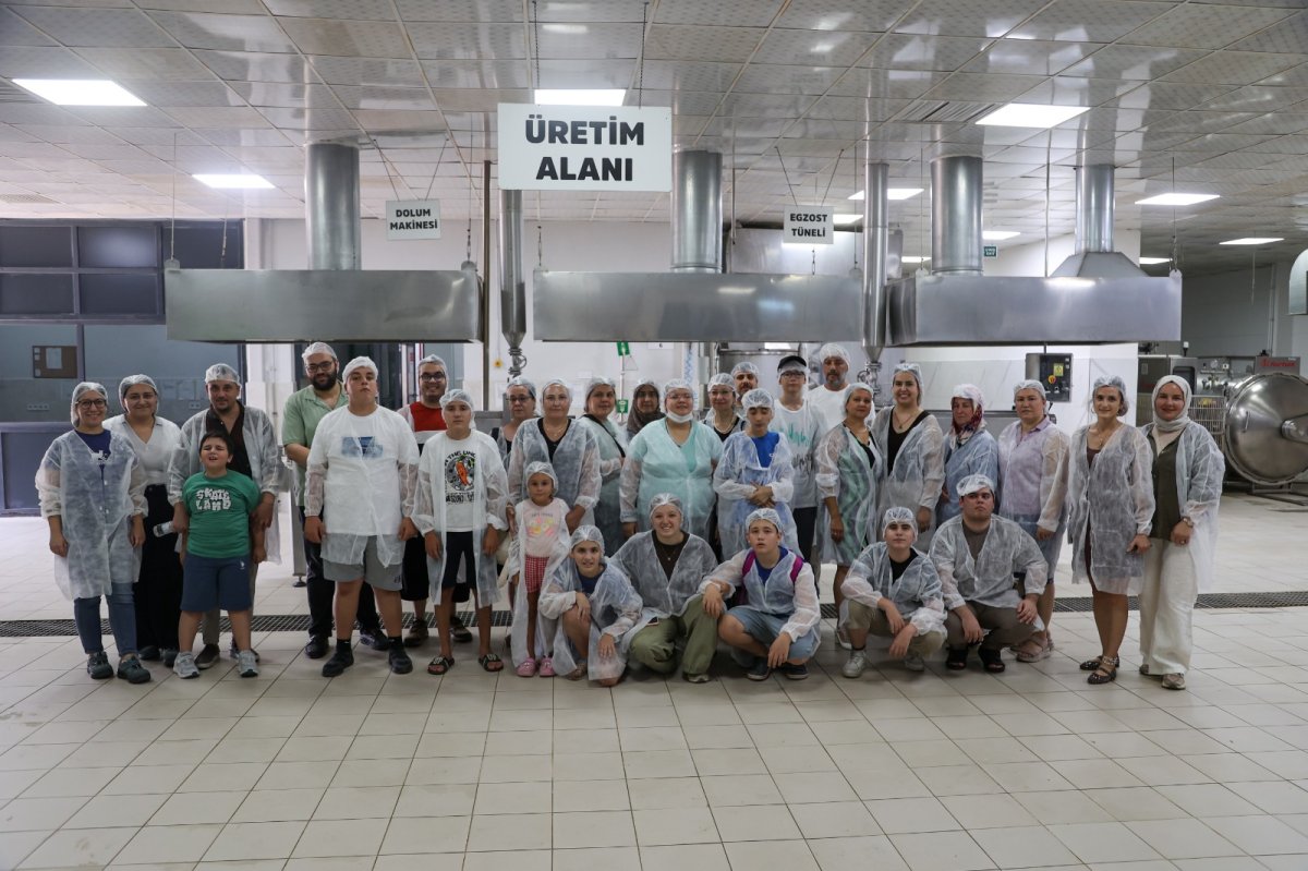 EFELER’İN ÖZEL ÖĞRENCİLERİ GELECEĞE ÜRETİMLE HAZIRLANIYOR..