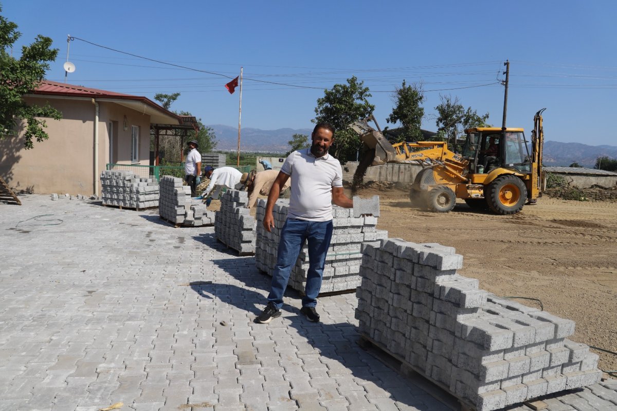 MUHTAR CANLI'DAN BAŞKAN TETİK'E TEŞEKKÜR: 'MAHALLEMİZE GELMİŞ GEÇMİŞ EN BÜYÜK YATIRIM'