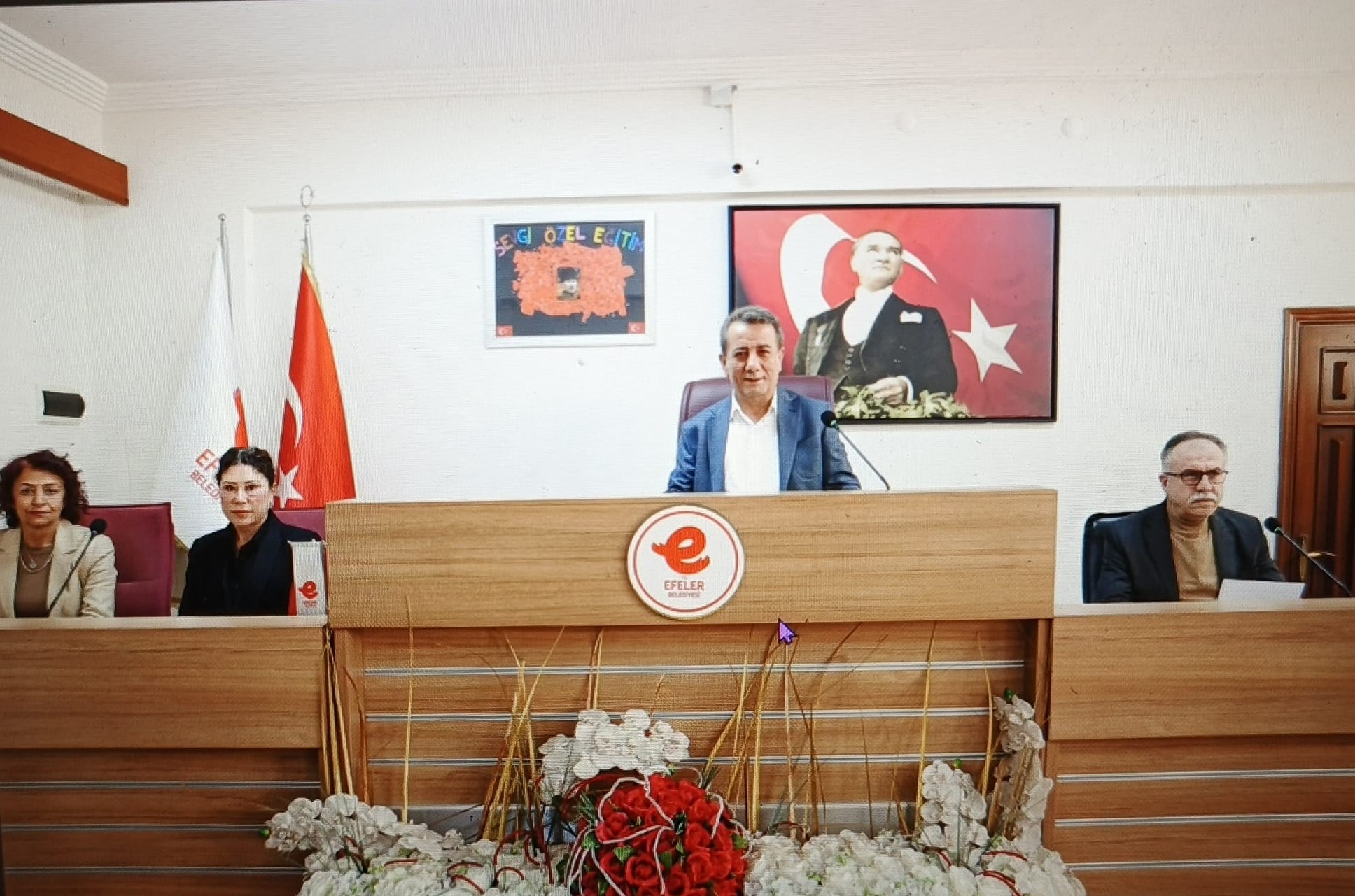 EFELER BELEDİYE MECLİSİ’NDE EĞİTİM İÇİN GÜÇ BİRLİĞİ