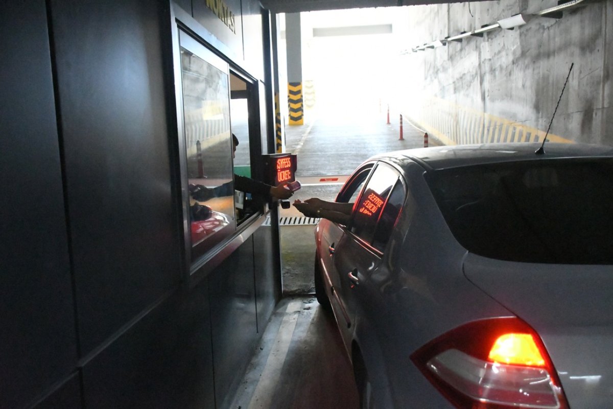 ADALI KART AİLESİ BÜYÜYOR: ANIADA OTOPARK’TAN YÜZDE 20 İNDİRİM..
