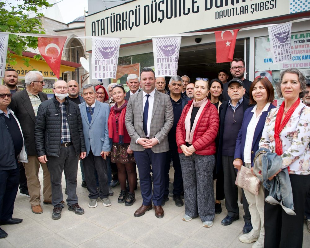 KUŞADASI BELEDİYESİ HEYETİNDEN DAVUTLAR’A HİZMET ÇIKARMASI