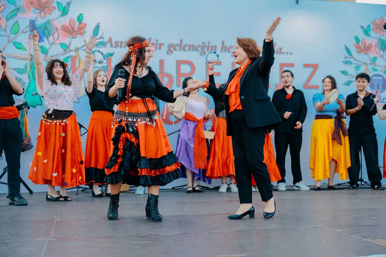DİDİM BELEDİYESİ HIDRELLEZ ŞENLİKLERİYLE COŞTURDU