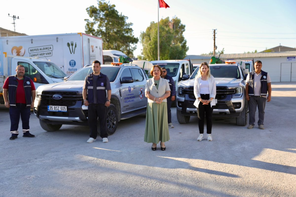 DİDİM BELEDİYESİ İLAÇLAMA İÇİN SAHAYA İNDİ..