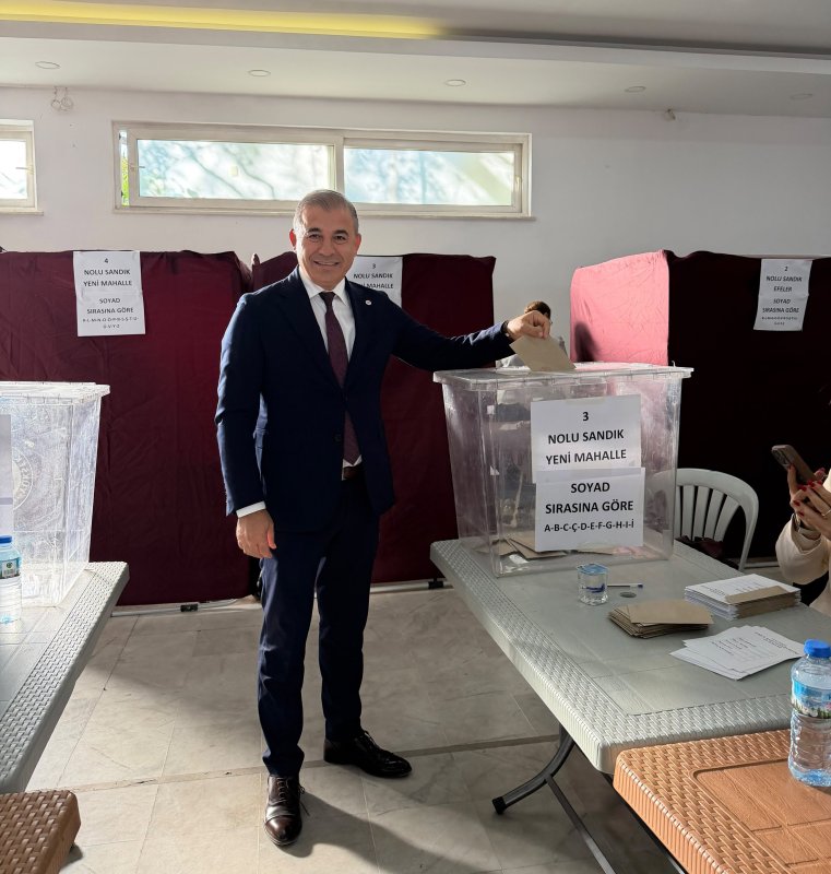 YENİ PARTİ AYDIN'DA ÖN SEÇİMİN GALİBİ DİLAVER DEMİR..
