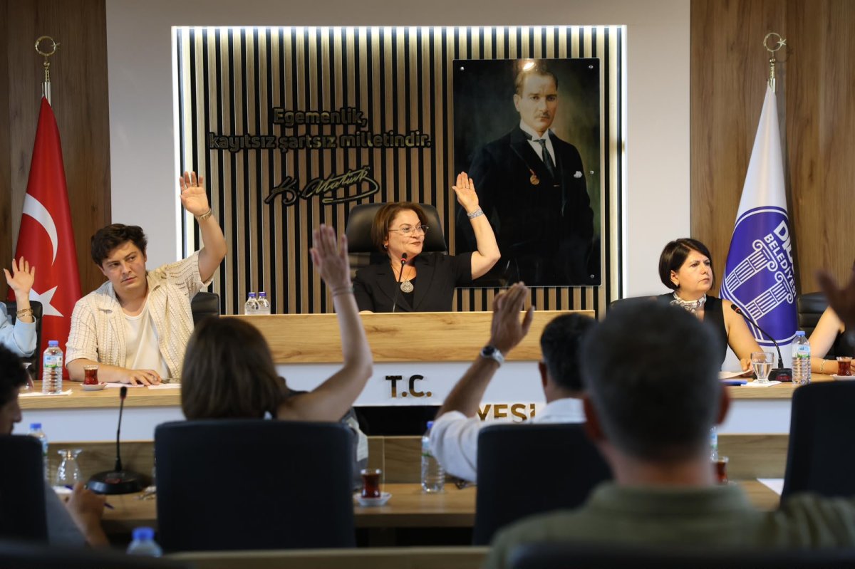 BAŞKAN HATİCE GENÇAY'N ÖNERİSİYLE AKYENİKÖY DÜĞÜN SALONU YIL SONUNA KADAR ÜCRETSİZ..