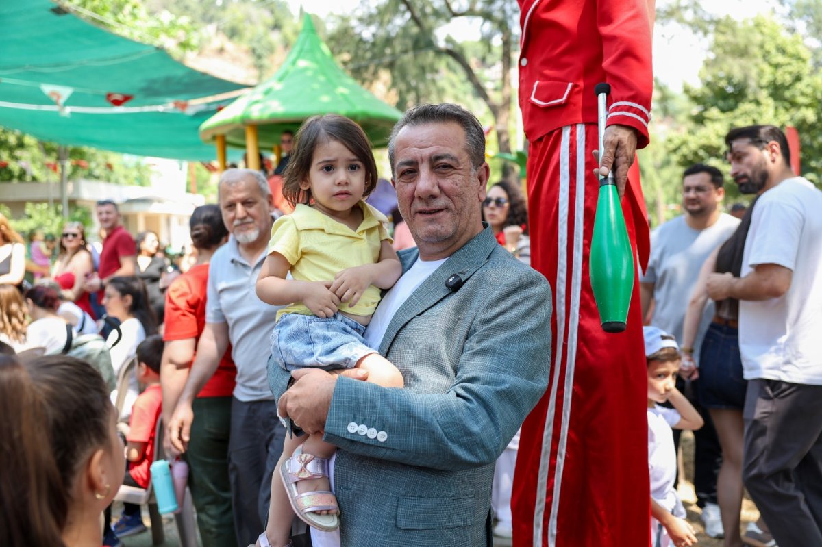 BAŞKAN YETİŞKİN’LE EFELER’DE DEV BULUŞMA: PINARBAŞI’NA ÇOCUK SELİ