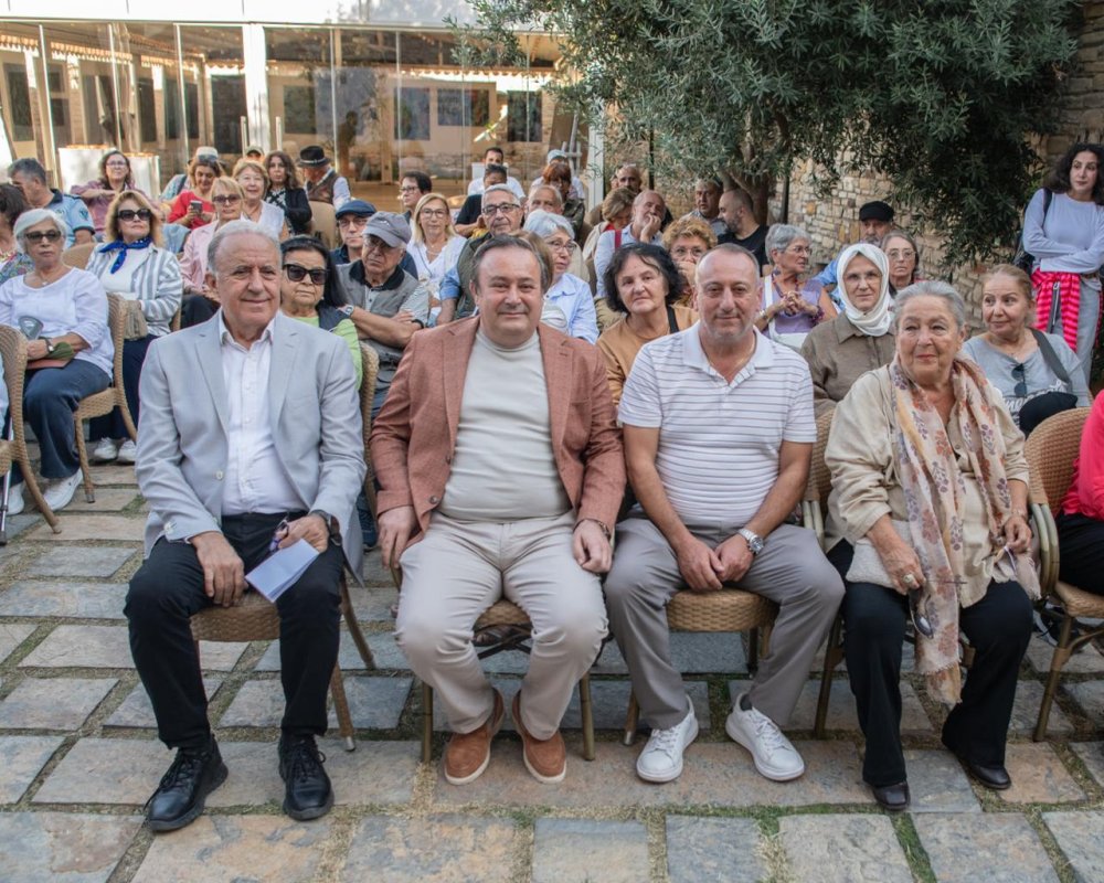 KUŞADASI’NIN HAFIZASI ‘HATIRLAYAN MAHALLE GÜNLERİ’ BAŞLADI..