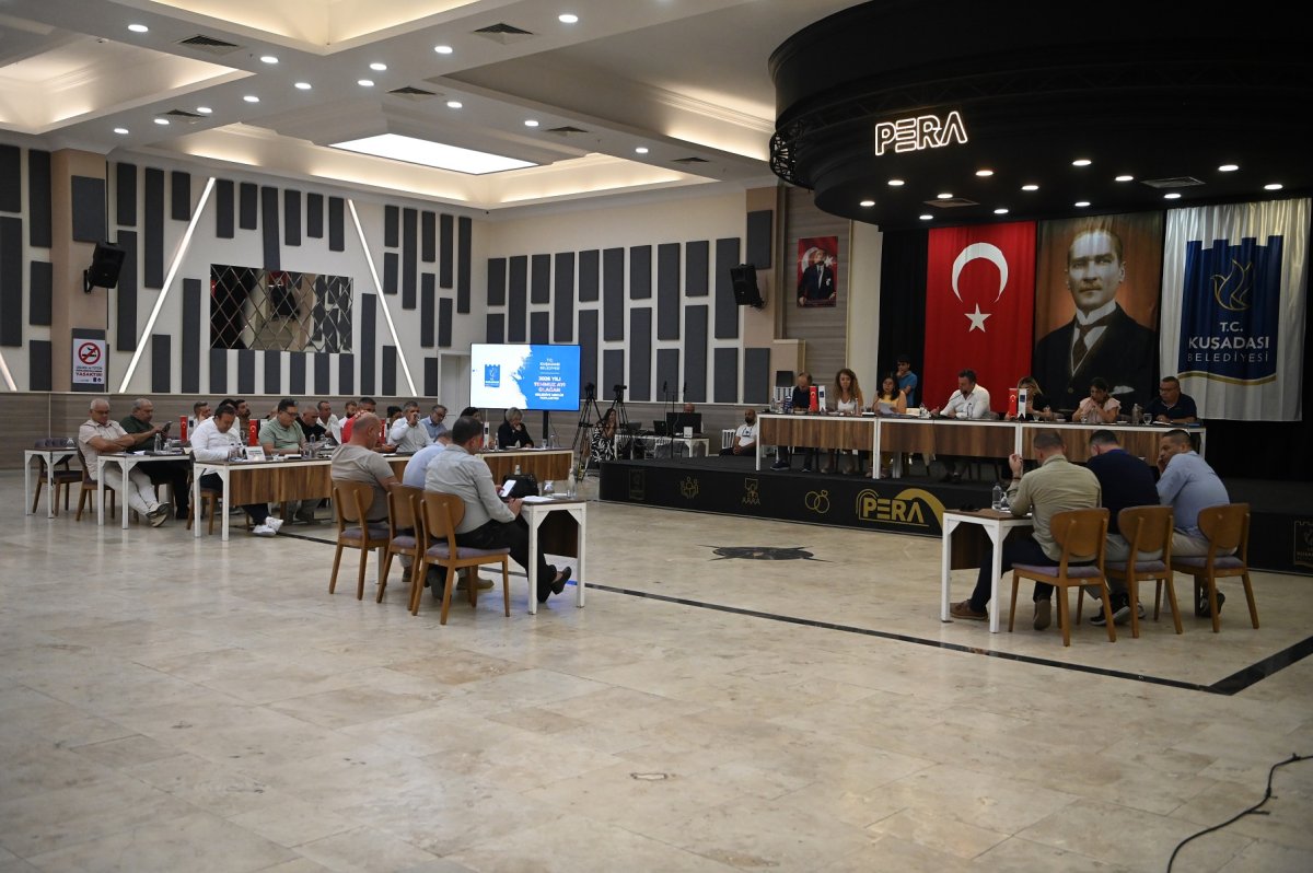KUŞADASI BELEDİYESİ TEMMUZ MECLİSİ 'NDE ÇEVRECİ KARAR
