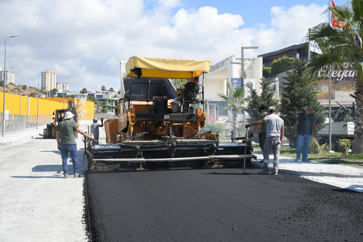 KUŞADASI BELEDİYESİ'NİN YOL KONFORU ÇALIŞMALARI..