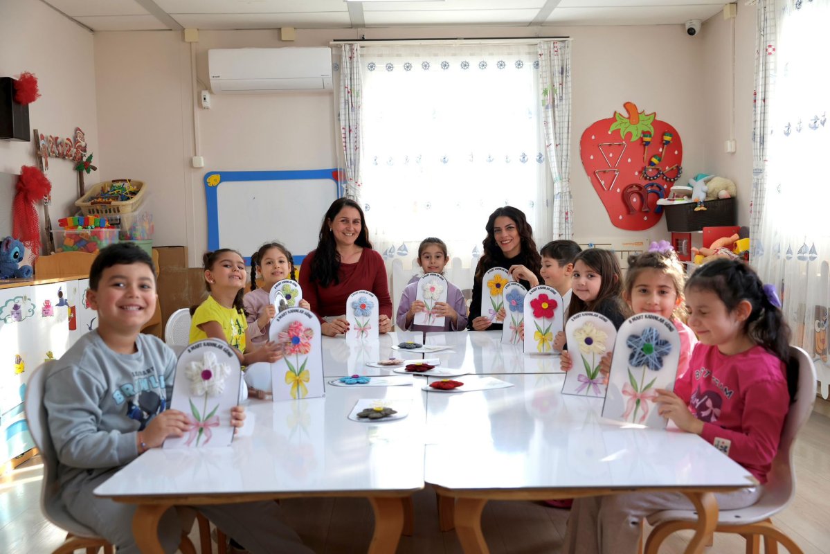 DİDİM’DE MİNİKLERDEN KADINLAR GÜNÜ’NE RENKLİ DOKUNUŞ