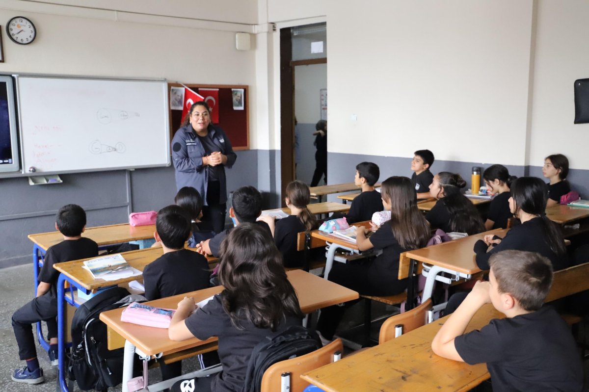 NAFAD’DAN OKULLARDA AFET FARKINDALIK EĞİTİMLERİ
