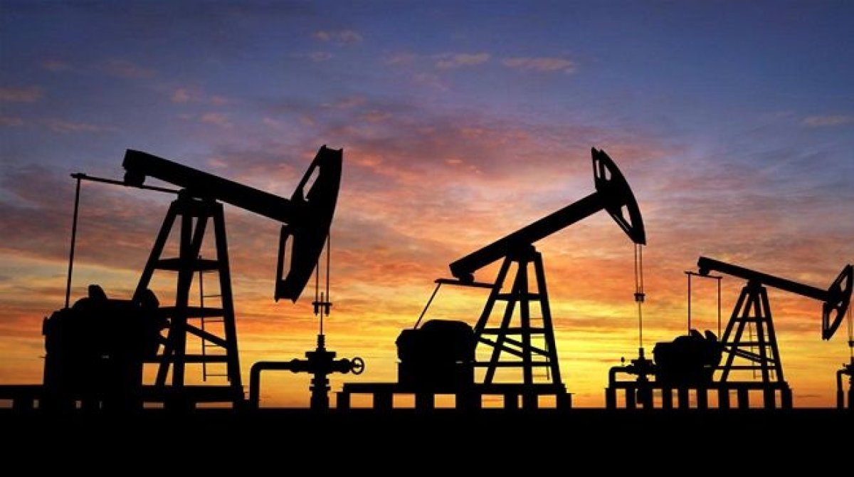 GEÇİCİ BAŞKAN DOĞRULADI: ABD VENEZUELLA PETROLÜNE ÇÖKTÜ!..