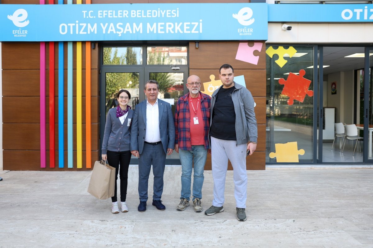 BAŞKAN ANIL YETİŞKİN ŞAMPİYON VE ÜNİVERSİTELİ ECE İLE BULUŞTU..