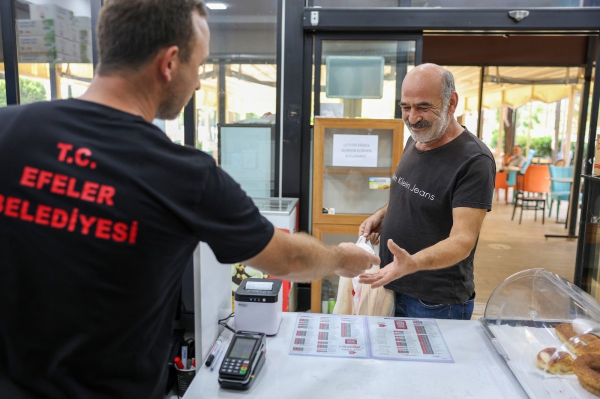 EFELER'İN HESAPLI EKMEĞİ  AİLE BÜTÇELERİNE NEFES ALDIRIYOR..