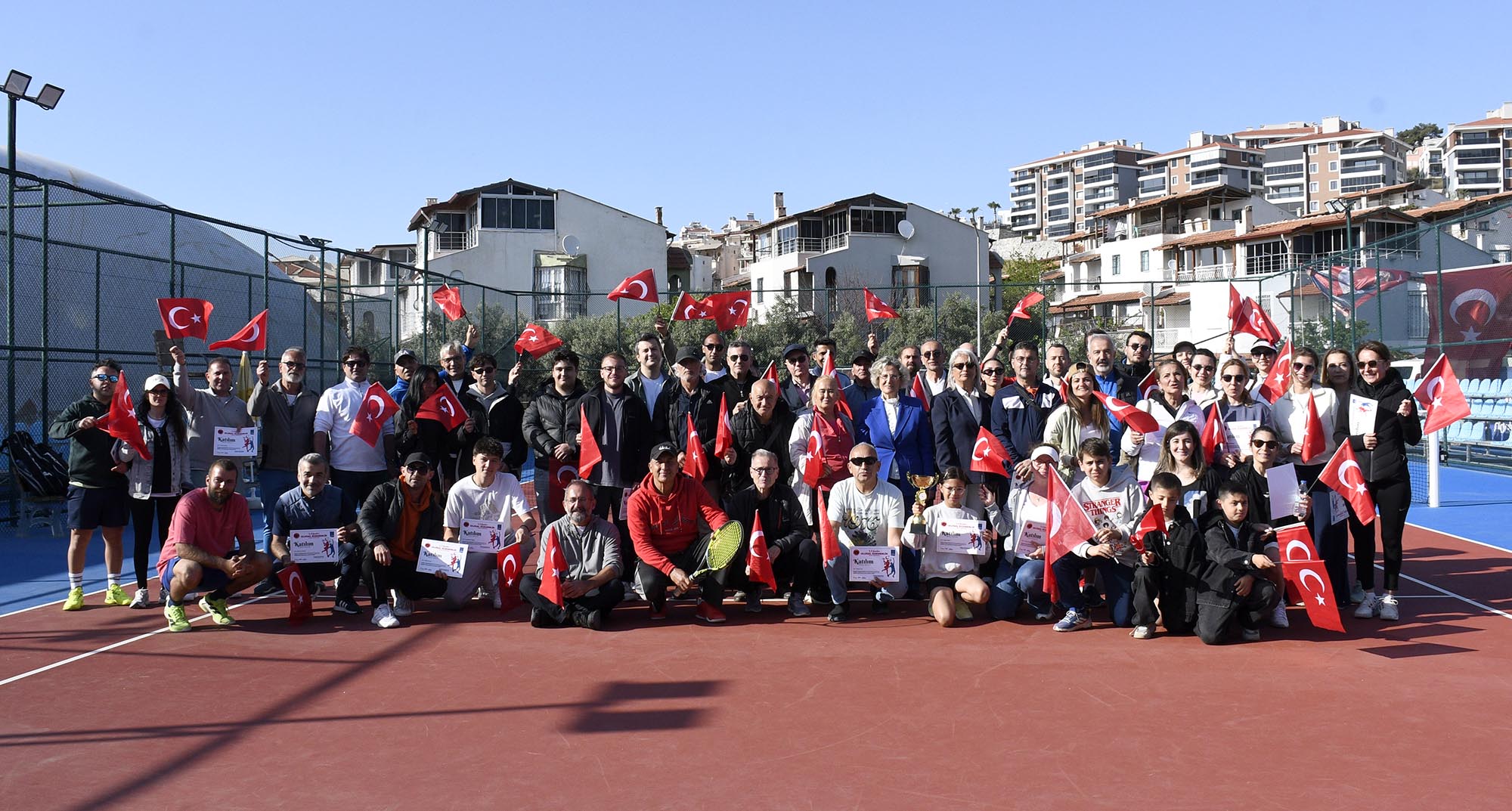 TENİS KULÜBÜ’NDE ULUSAL EGEMENLİK KUPASI HEYECANI 