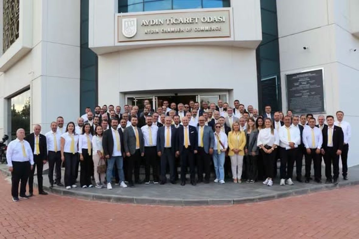 AYTO BAŞKANI HAKAN ÜLKEN GÜVEN TAZELEDİ..