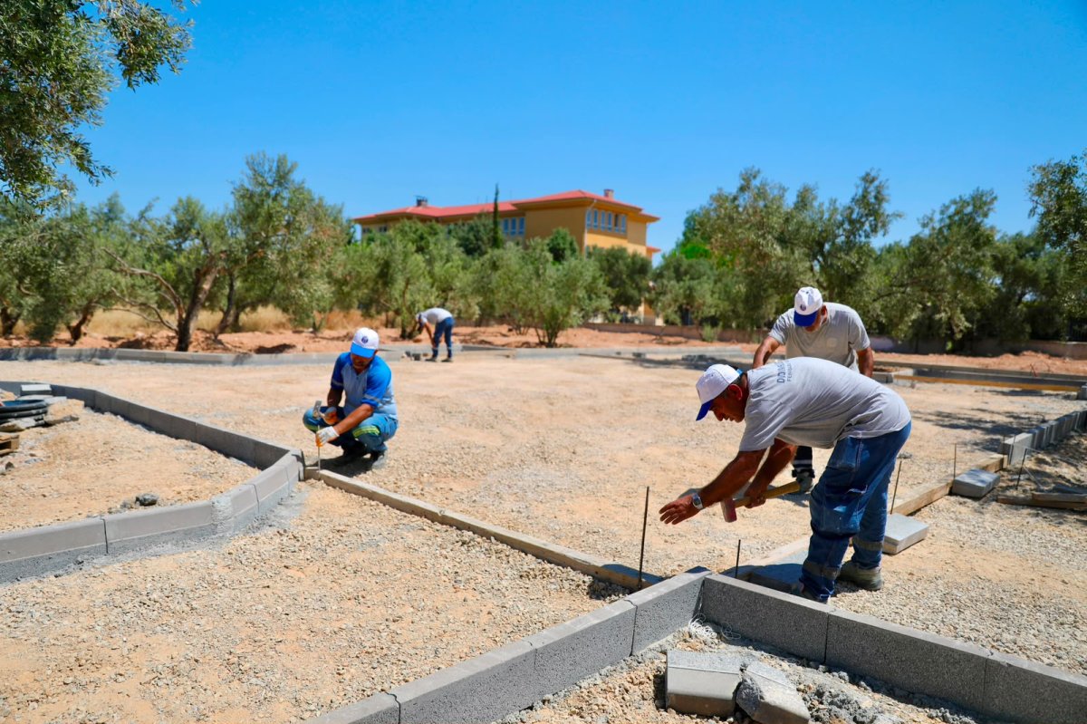 BAŞKAN HATİCE GENÇAY ZEYTİN PARK PROJESİNE START VERDİ.. 
