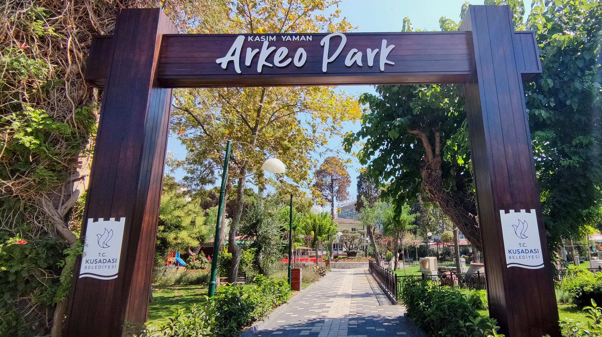 KUŞADASI, TEMATİK PARKLARLA TURİZMDE DENEYİM ODAKLI DÖNÜŞÜM YAŞIYOR